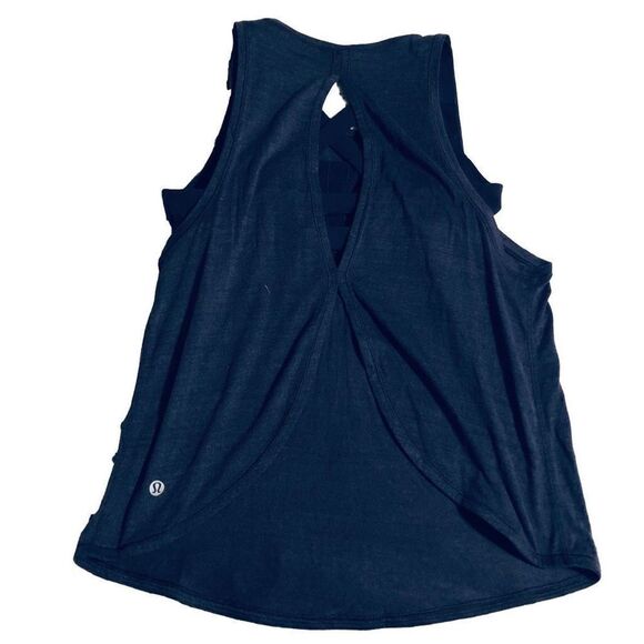 Lululemon Tank Womens 6 Twist & Reach Tank Dark Purple Built In Bra Criss Cross - Picture 2 of 8